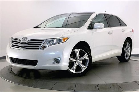 Used 2010 Toyota Venza AWD image 11