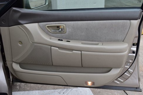 Used 2001 Toyota Avalon image 33