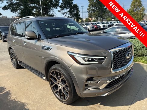 Used 2018 INFINITI QX80 2WD w/ Driver Assistance Package image 3