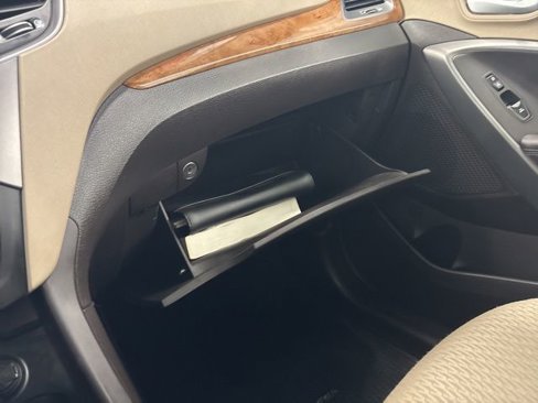 Used 2015 Hyundai Santa Fe GLS image 38