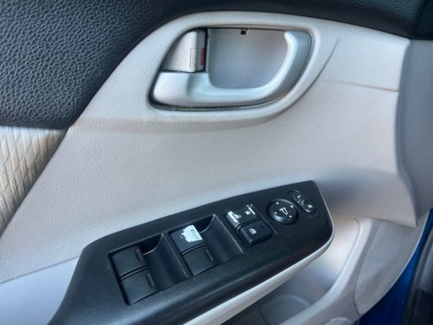 Used 2015 Honda Civic LX image 25