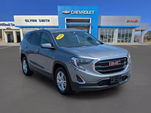 Used 2020 GMC Terrain SLE image 3