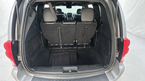 Used 2018 Dodge Grand Caravan GT image 17