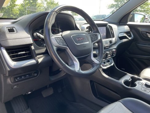 Used 2022 GMC Terrain SLT w/ Infotainment Package II image 9
