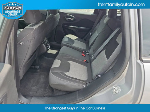 Used 2014 Jeep Cherokee Sport image 30