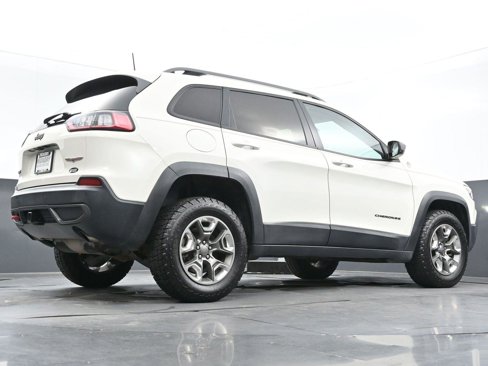 Used 2019 Jeep Cherokee Trailhawk image 48