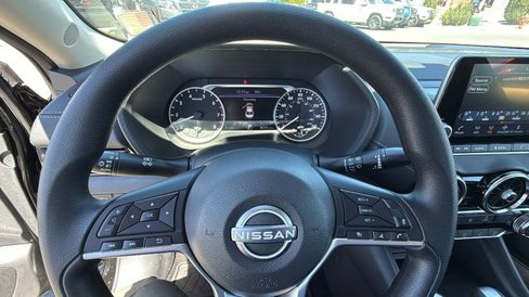 New 2025 Nissan Sentra SV w/ Trunk Package image 18