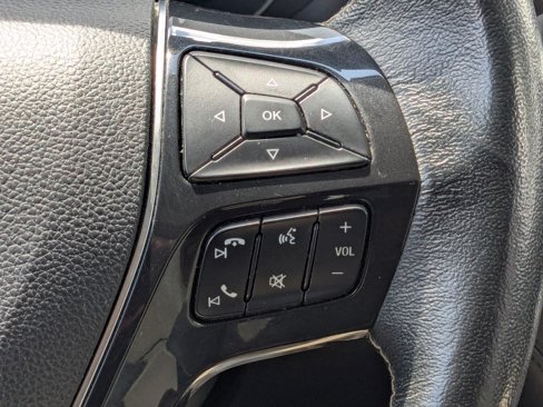 Used 2018 Ford Explorer Platinum image 19