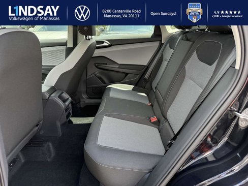 Used 2022 Volkswagen Taos S image 10