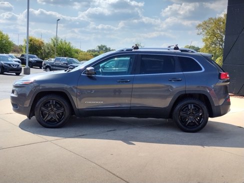 Used 2016 Jeep Cherokee Limited w/ Technology Group image 18