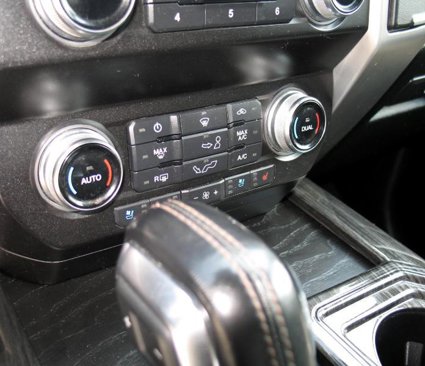 Used 2020 Ford F150 Platinum w/ Equipment Group 701A Luxury image 50