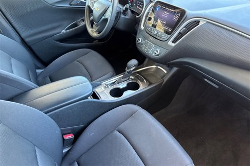 Used 2023 Chevrolet Malibu LT image 22