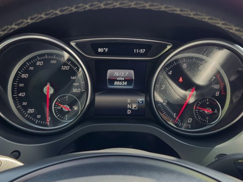 Used 2018 Mercedes-Benz CLA 250 image 18