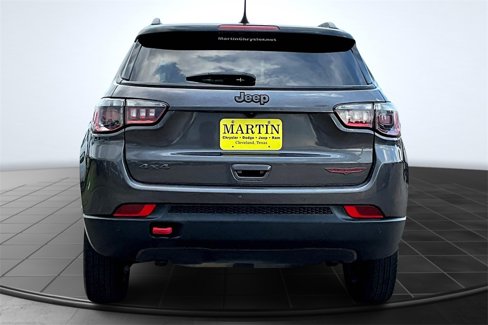 Used 2023 Jeep Compass Trailhawk image 4