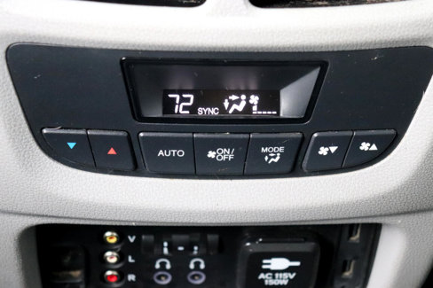 Used 2016 Honda Pilot Touring image 24