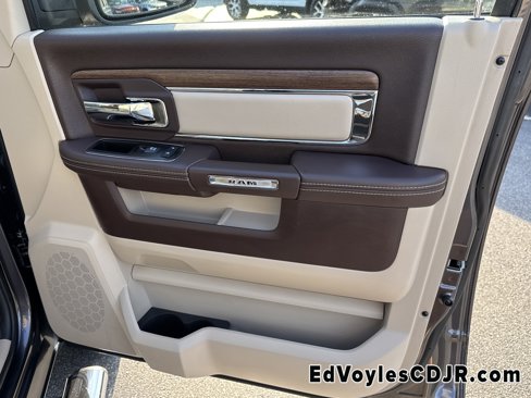Used 2015 RAM 1500 Laramie w/ Convenience Group image 19