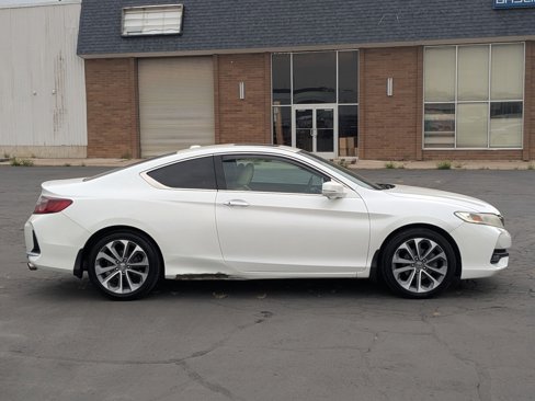 Used 2017 Honda Accord EX-L image 2