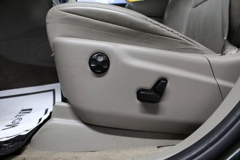 Used 2011 Jeep Grand Cherokee Laredo image 18