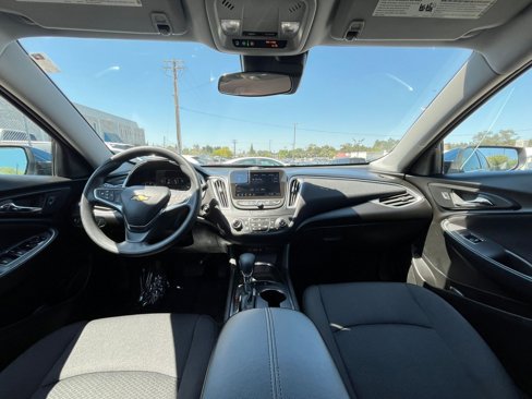 Used 2024 Chevrolet Malibu LT image 38