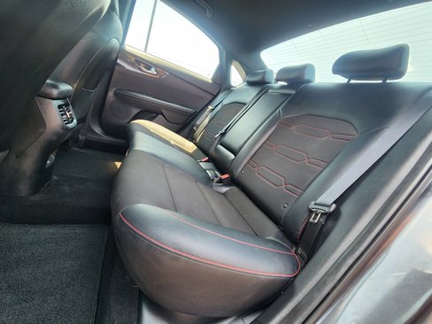 Used 2023 Kia Forte GT image 11