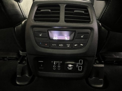 Used 2022 Honda Pilot Elite image 11