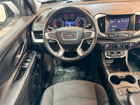 Certified 2022 GMC Terrain SLE w/ Driver Convenience Package image 31