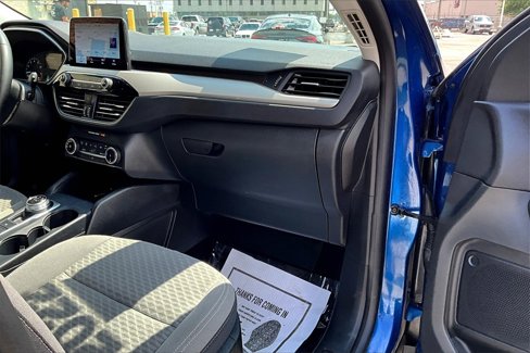 Certified 2022 Ford Escape SE w/ Cold Weather Package image 15