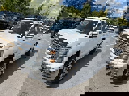 Used 2014 Chevrolet Silverado 1500 LT w/ LT Convenience Package image 11