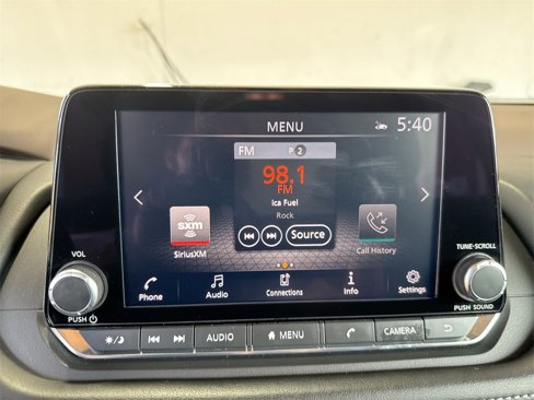Used 2021 Nissan Rogue SV image 26