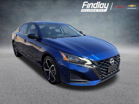 Used 2023 Nissan Altima 2.5 SR image 1