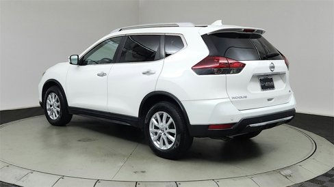 Used 2019 Nissan Rogue SV image 5