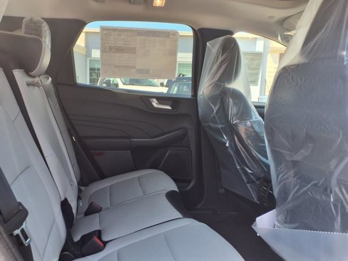 New 2025 Ford Escape SE image 33