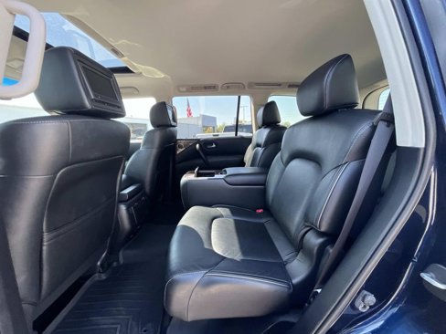 Used 2015 INFINITI QX80 Luxe w/ 22" Wheel Package image 12