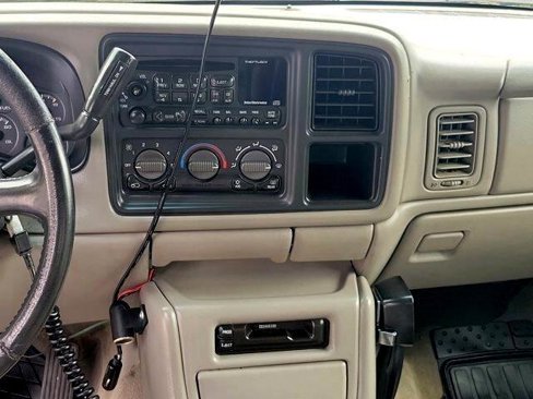 Used 2002 GMC Sierra 1500 SLE w/ SLT Marketing Option Pkg image 12