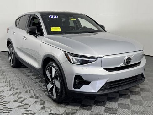 Certified 2023 Volvo C40 P8 Recharge Ultimate image 3