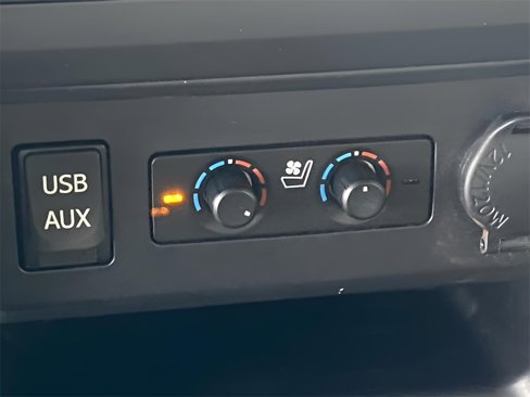 Used 2016 Toyota 4Runner Limited image 38