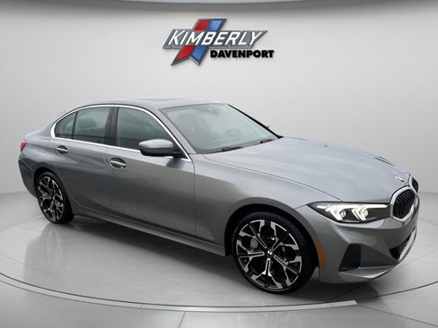 New 2025 BMW 330i xDrive Sedan w/ Convenience Package image 6