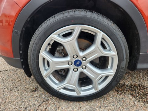 Used 2019 Ford Escape Titanium image 19