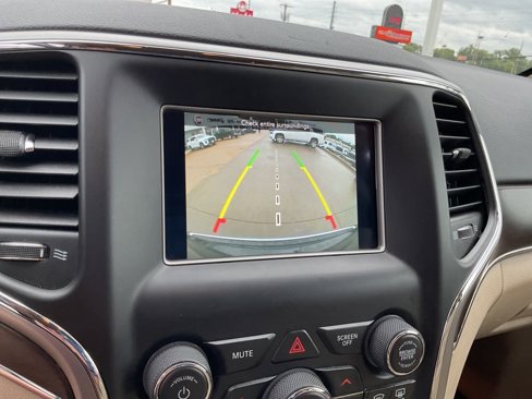 Used 2018 Jeep Grand Cherokee Limited w/ Trailer Tow Group IV image 20