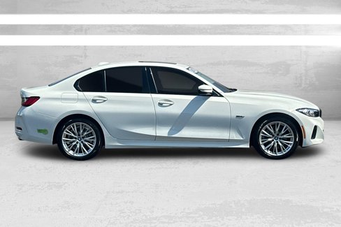 Used 2023 BMW 330e w/ Driving Assistance Package image 3