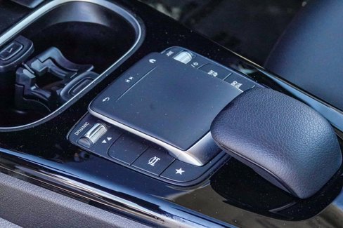 Certified 2022 Mercedes-Benz A 220 4MATIC image 17