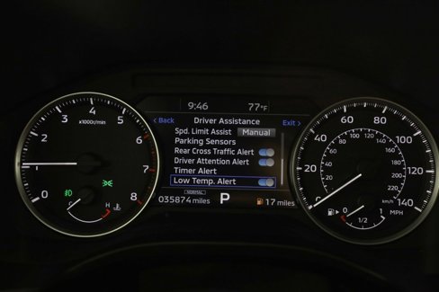 Used 2024 Mitsubishi Outlander SE image 30