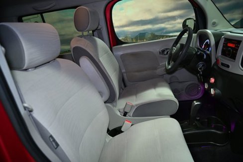 Used 2009 Nissan Cube 1.8 S w/ Interior Illumination Pkg image 45