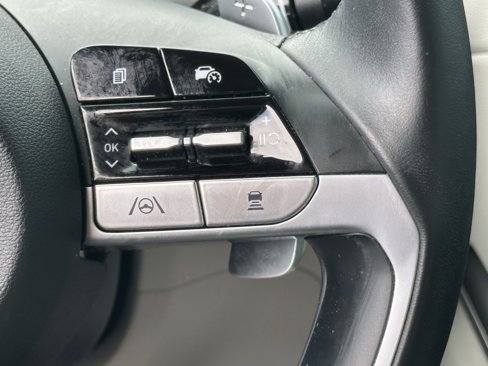 Used 2022 Hyundai Tucson Limited image 22