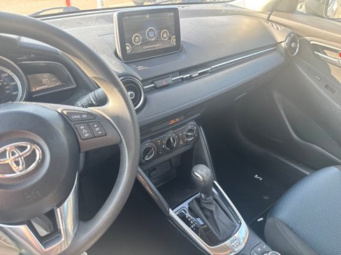 Used 2018 Toyota Yaris iA image 18
