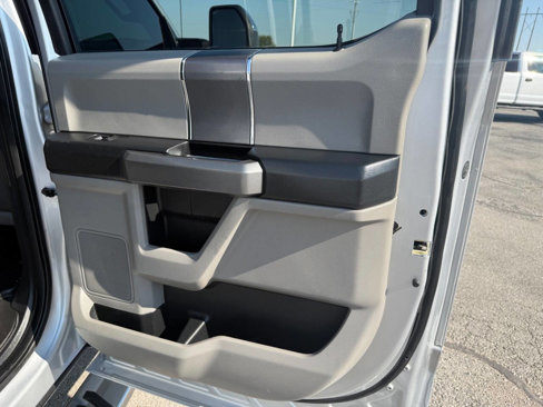 Used 2017 Ford F250 XLT w/ XLT Premium Package image 35