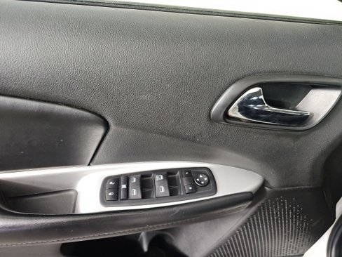 Used 2016 Dodge Journey SE image 16