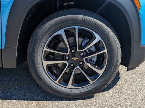New 2025 Chevrolet TrailBlazer LT w/ Driver Confidence Package image 11