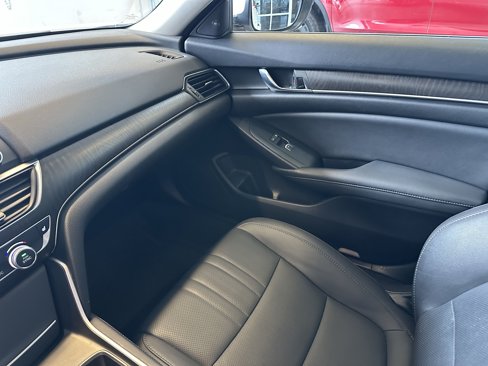 Used 2021 Honda Accord EX-L image 14