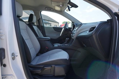 Used 2019 Chevrolet Equinox LS image 26